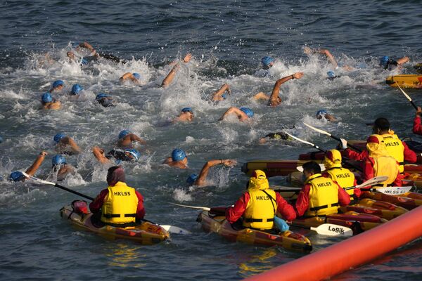 مسابقه شنا در هنگ کنگ. - اسپوتنیک افغانستان  