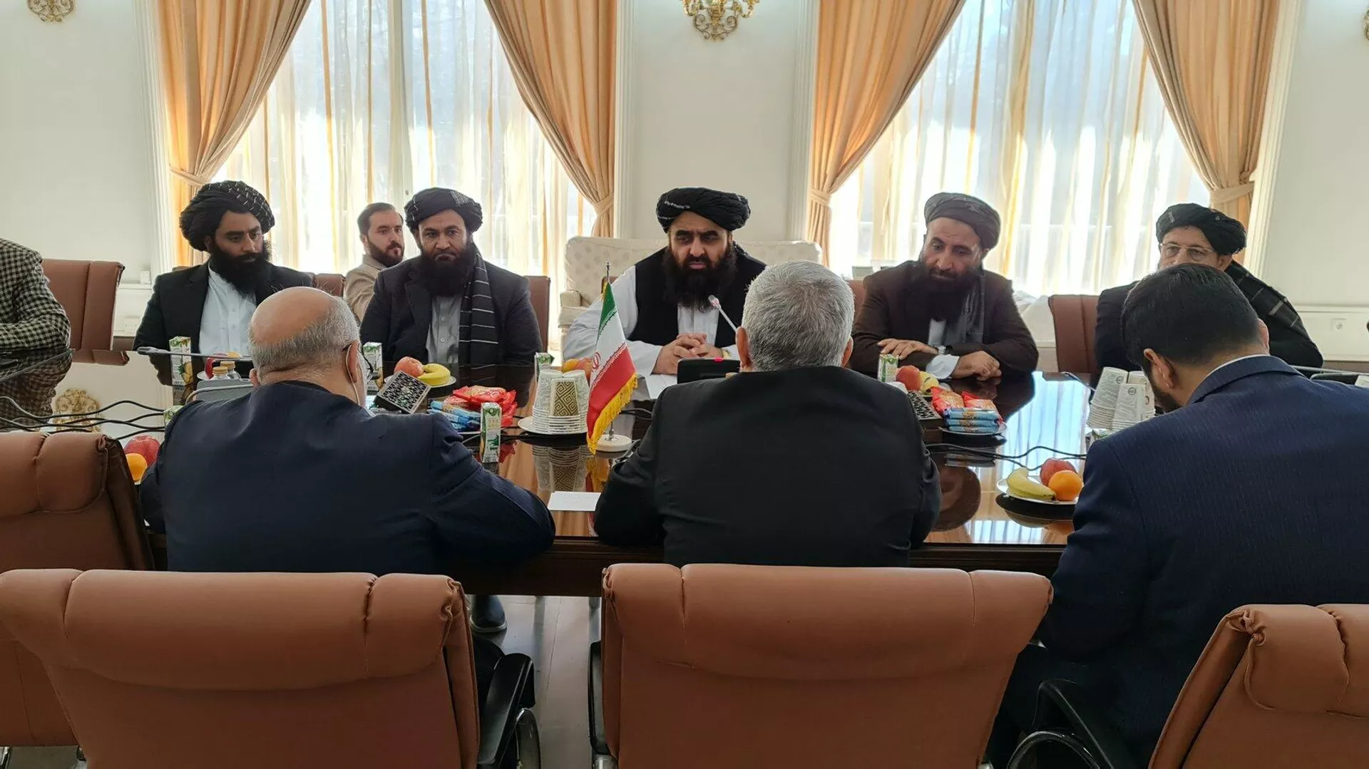 طالبان: گفتگو با مقامات ایرانی سازنده بود