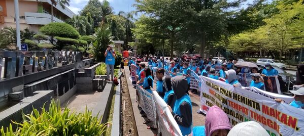 مهاجرین از کشورهای مختلف در جاکارتا دست به تظاهرات زدند - اسپوتنیک افغانستان  
