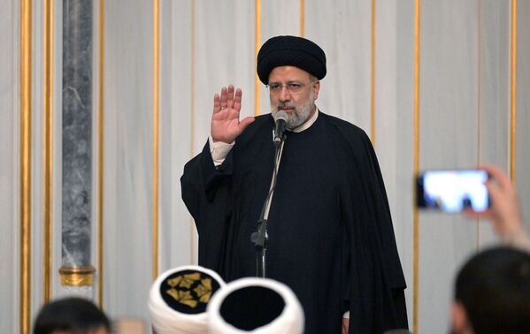 حضور رئیس‌جمهور ایران در مسجد جامع روسیه - اسپوتنیک افغانستان  