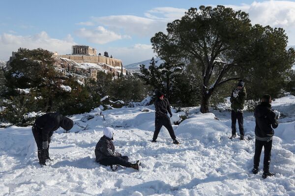 برف باری شدید در فیلو پاپوس یونان. - اسپوتنیک افغانستان  