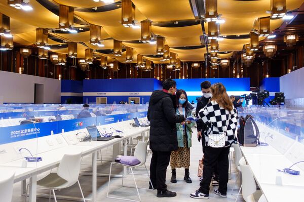 مرکز مطبوعاتی بازی های المپیک زمستانی 2022 در پکن. - اسپوتنیک افغانستان  
