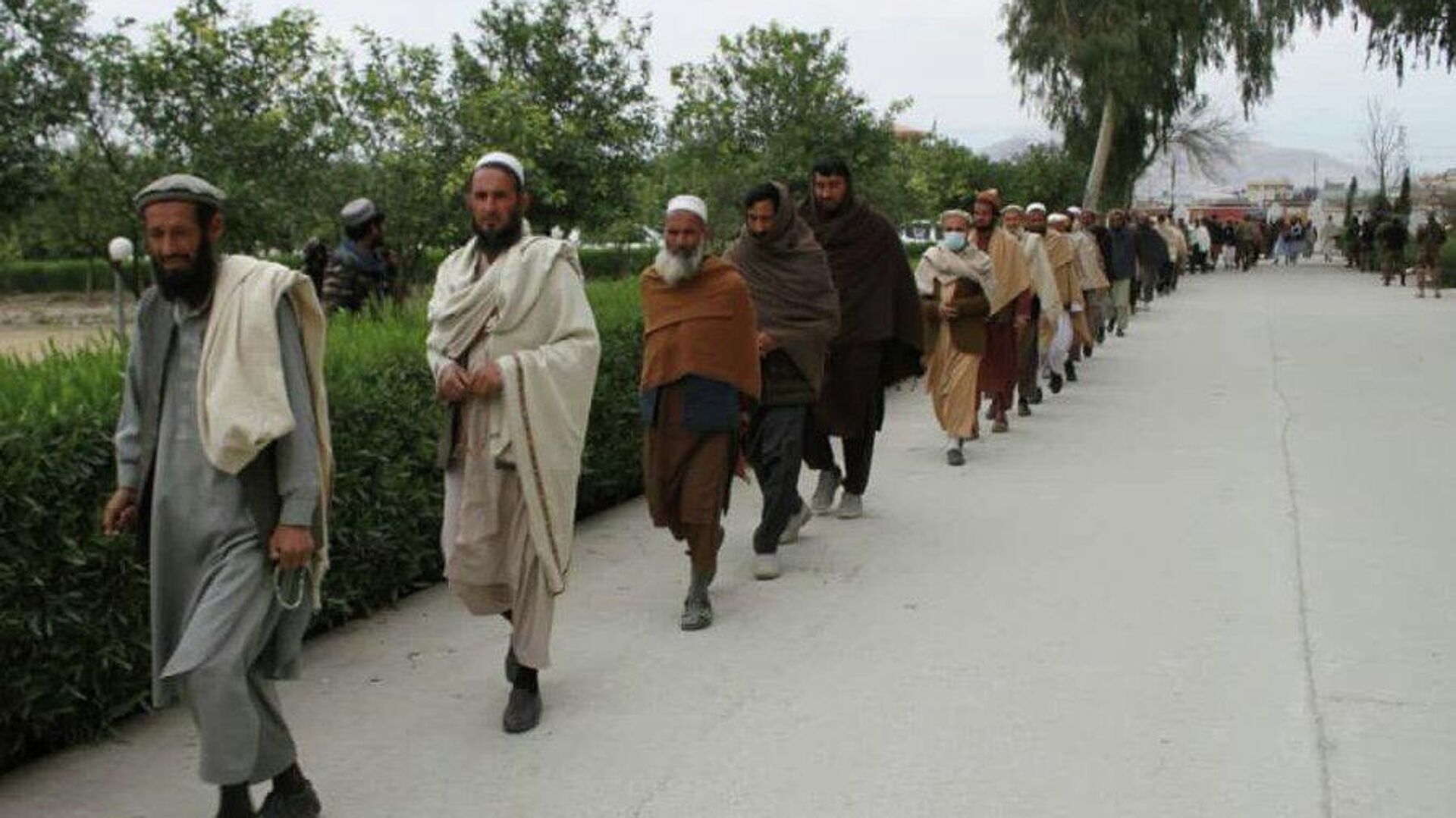 تسلیم شدن 50 داعشی به طالبان در ننگرهار - اسپوتنیک افغانستان  , 1920, 06.02.2022