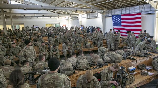Американские солдаты до переброски в Европу в Северной Каролине  - اسپوتنیک افغانستان  