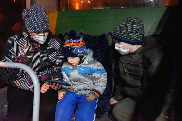 تخلیه شهروندان جمهوری مردمی دونتسک به شهر روستوف - اسپوتنیک افغانستان  