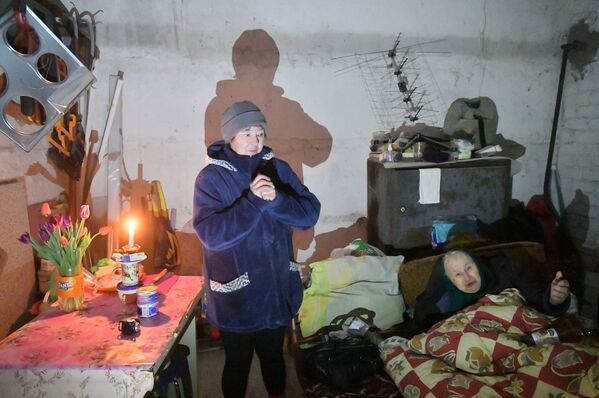 زندگی در روستاهای آزاد شده جمهوری دونتسک/ تجلیل از روز جهانی زن. - اسپوتنیک افغانستان  