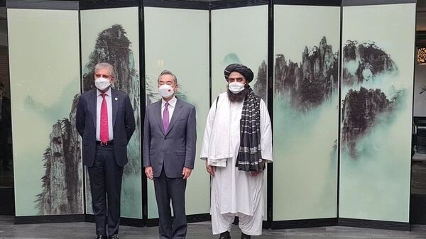 نشست میان سرپرست وزارت خارجه طالبان چین و پاکستان آغاز شد  - اسپوتنیک افغانستان  