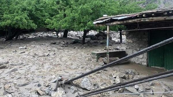 سرازیرشدن سیلاب‌ها در پنجشیر؛ زیرساخت‌ها آسیب دیده است - اسپوتنیک افغانستان  