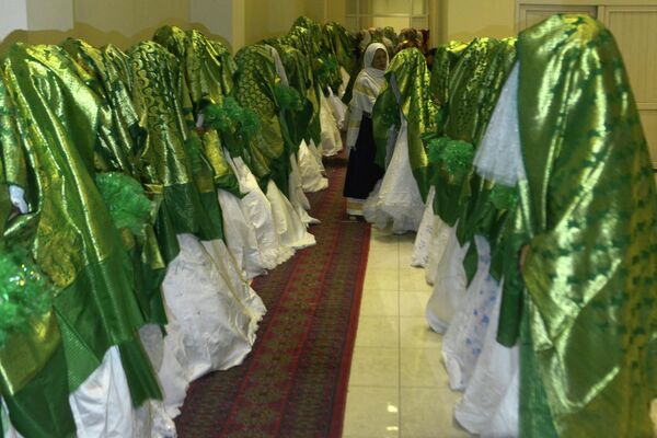 مراسم عروسی دسته‌جمعی 70زوج جوان در کابل برگزار شد - اسپوتنیک افغانستان  