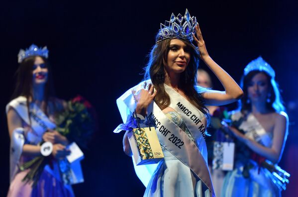 دیانا پرخانوا (قزاقستان)، برنده مسابقه بین المللی زیبایی “دختر شایسته کشورهای مستقل مشترک المنافع 2022” - اسپوتنیک افغانستان  