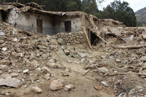 خسارات و تلفات زمین‌لرزه مرگبار در ولسوالی سپیره خوست - اسپوتنیک افغانستان  