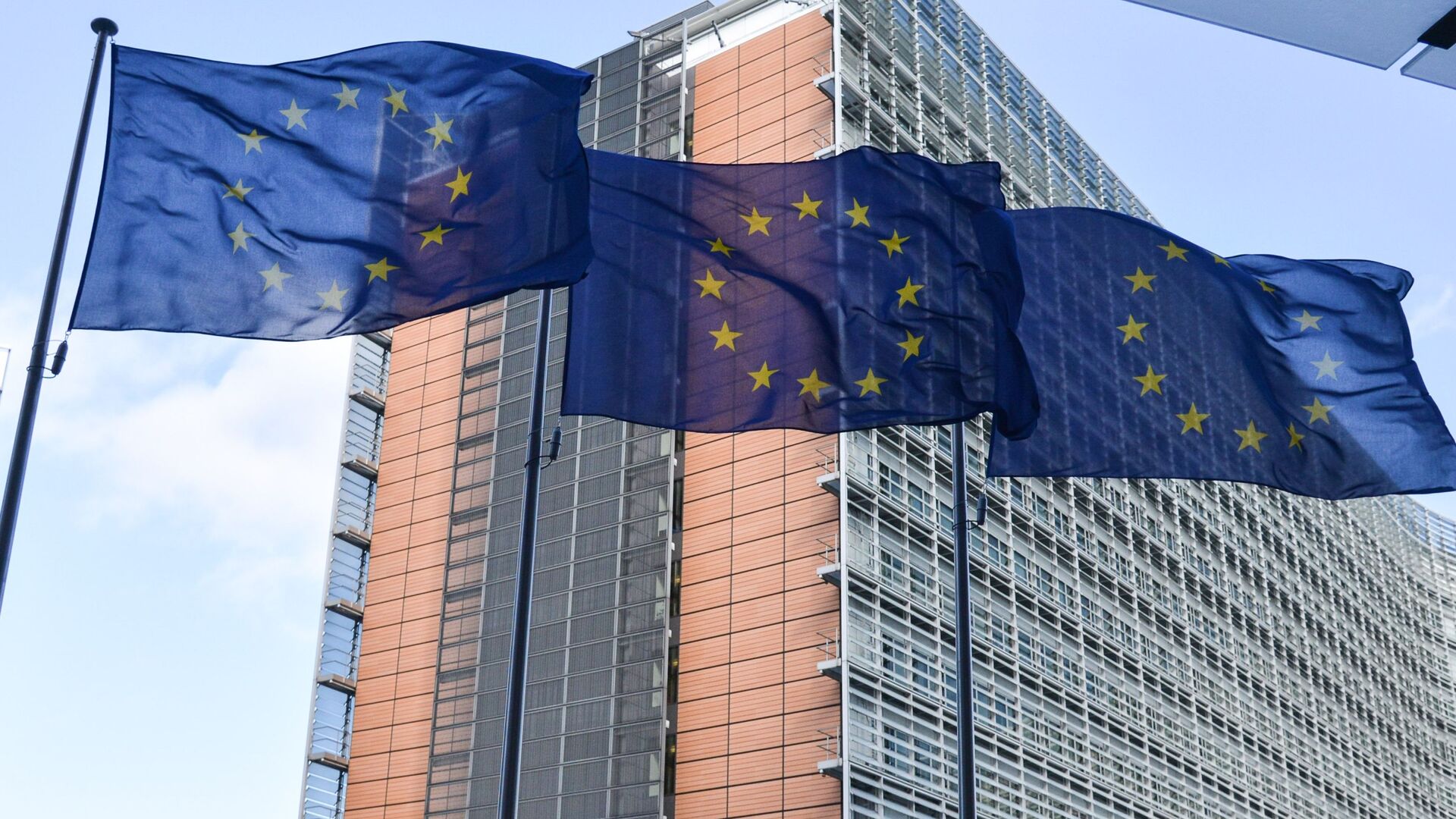 Флаги Евросоюза в Брюсселе - اسپوتنیک افغانستان  , 1920, 13.12.2022