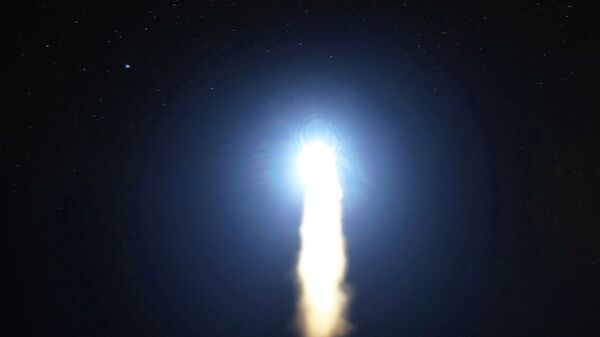 Запуск межконтинентальной баллистической ракеты Hwasong-15 в КНДР  - اسپوتنیک افغانستان  