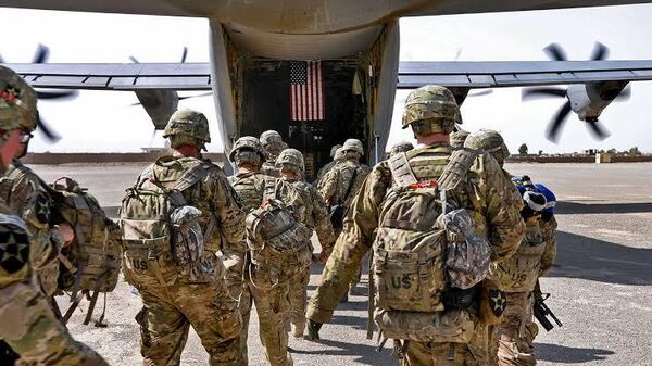با گذشت یک سال آمریکا خروج شتاب زده از افغانستان را بررسی می‌کند - اسپوتنیک افغانستان  
