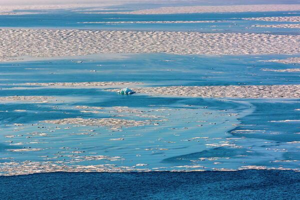 - مشاهدات جدید ICESAT-2 نشان می دهد که یخ های دریای قطب شمال در سه سال  اخیر به مراتب نازک شده اند - اسپوتنیک افغانستان  