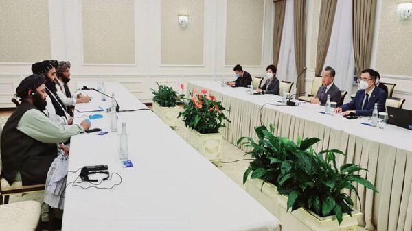دیدار امیرخان متقی با ‌وانگ یی، وزیر خارجه چین - اسپوتنیک افغانستان  