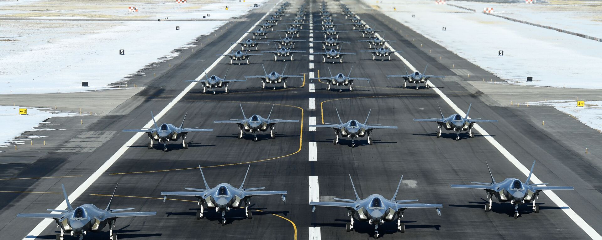 The active duty 388th and Reserve 419th Fighter Wings conducted an F-35A Combat Power Exercise at Hill Air Force Base, Utah, Jan. 6, 2020.  - اسپوتنیک افغانستان  , 1920, 31.08.2023