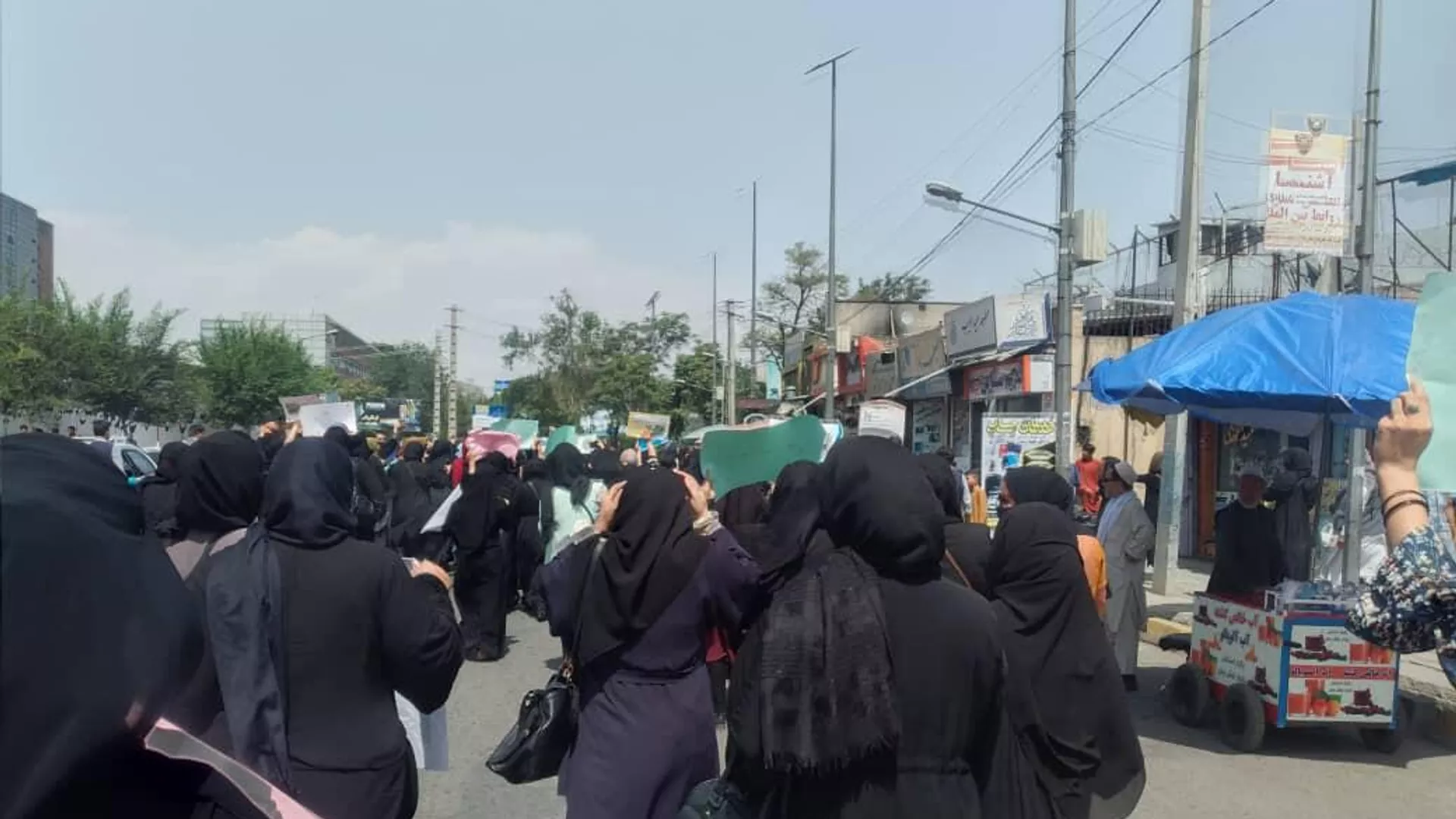   اعتراض زنان در کابل با گلوله طالبان پاسخ داده شد  