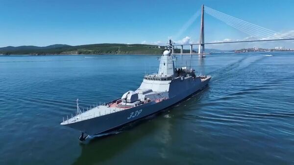 حضور کشتی های جنگی وستوک -2022 در دریای خلیج شاخ طلایی - اسپوتنیک افغانستان  