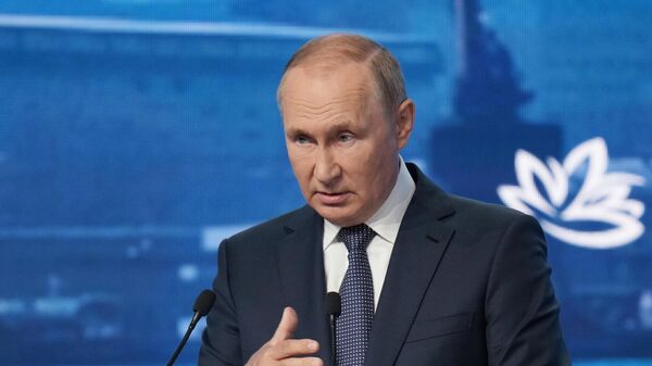 Президент РФ В. Путин принял участие в VII Восточном экономическом форуме - اسپوتنیک افغانستان  