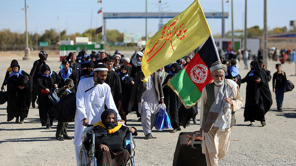 سفر زائران افغانستان به عراق ممنوع شد - اسپوتنیک افغانستان  