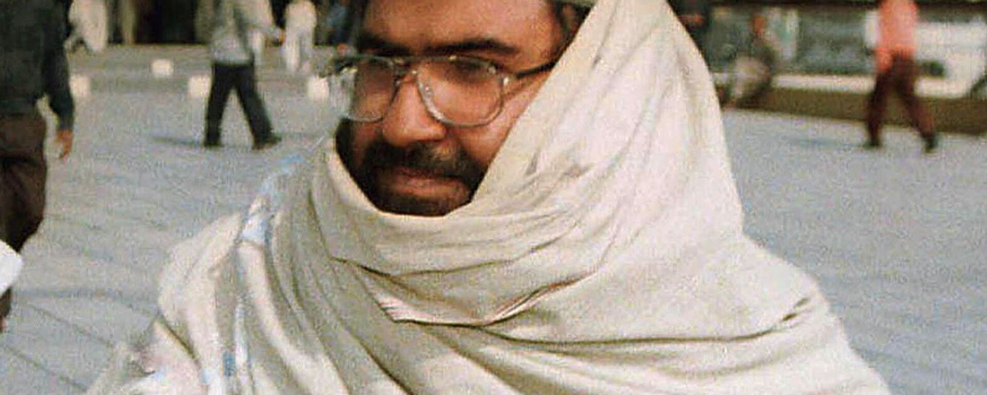 This Jan.22, 2000 File photo shows Maulana Masood Azhar, founder of a major Islamic militant group, Jaish-e-Mohammad whose militants are fighting against Indian troops in Indian-held Kashmir, was arrested by Pakistan's authorites on Monday in Punjab province - اسپوتنیک افغانستان  , 1920, 14.09.2022