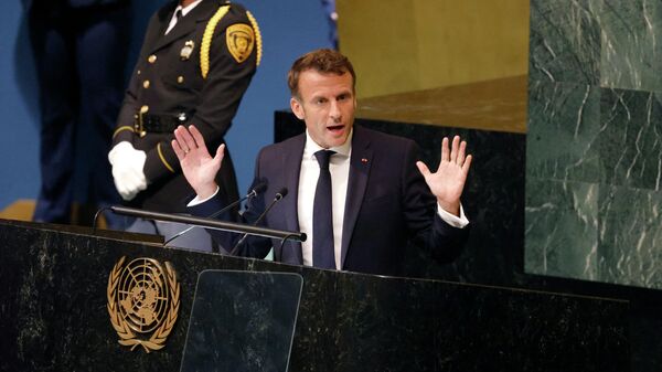 Президент Франции Эммануэль Макрон во время выступления на 77-й сессии Генеральной Ассамблеи ООН в Нью-Йорке - اسپوتنیک افغانستان  