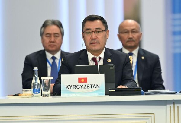 صادر جباروف، رئیس جمهور قرقیزستان در کنفرانس تعامل و اعتمادسازی در آستانه.  - اسپوتنیک افغانستان  