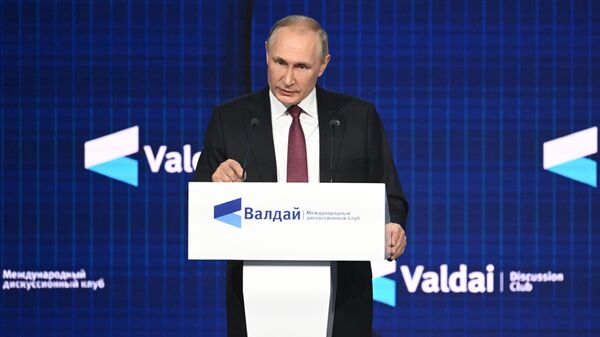 Президент РФ Владимир Путин на заседании Международного дискуссионного клуба Валдай - اسپوتنیک افغانستان  