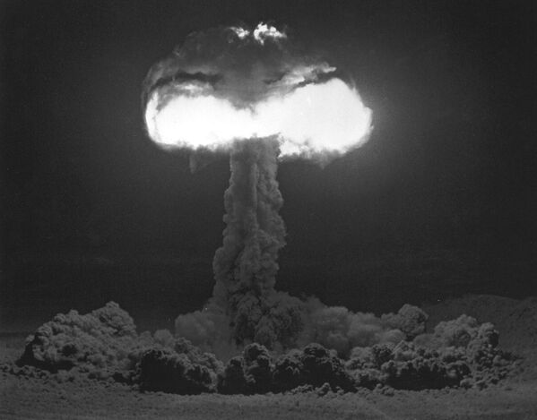 آزمایش هود در سایت آزمایش هسته ای نوادا، 5 جولای 1957. - اسپوتنیک افغانستان  