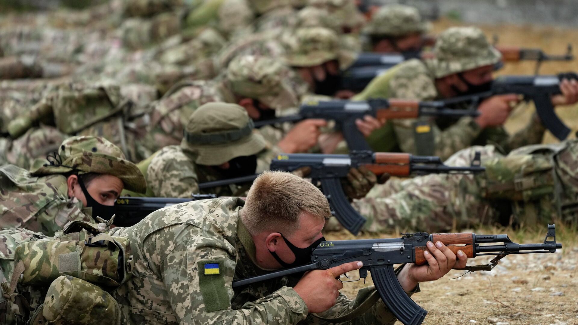 Тренировка украинских добровольцев и английской армии в Южной Англии  - اسپوتنیک افغانستان  , 1920, 27.12.2022