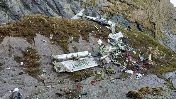 Обломки разбившегося самолета Twin Otter в горах Непала, 22 погибших, 30 мая 2022 года - اسپوتنیک افغانستان  