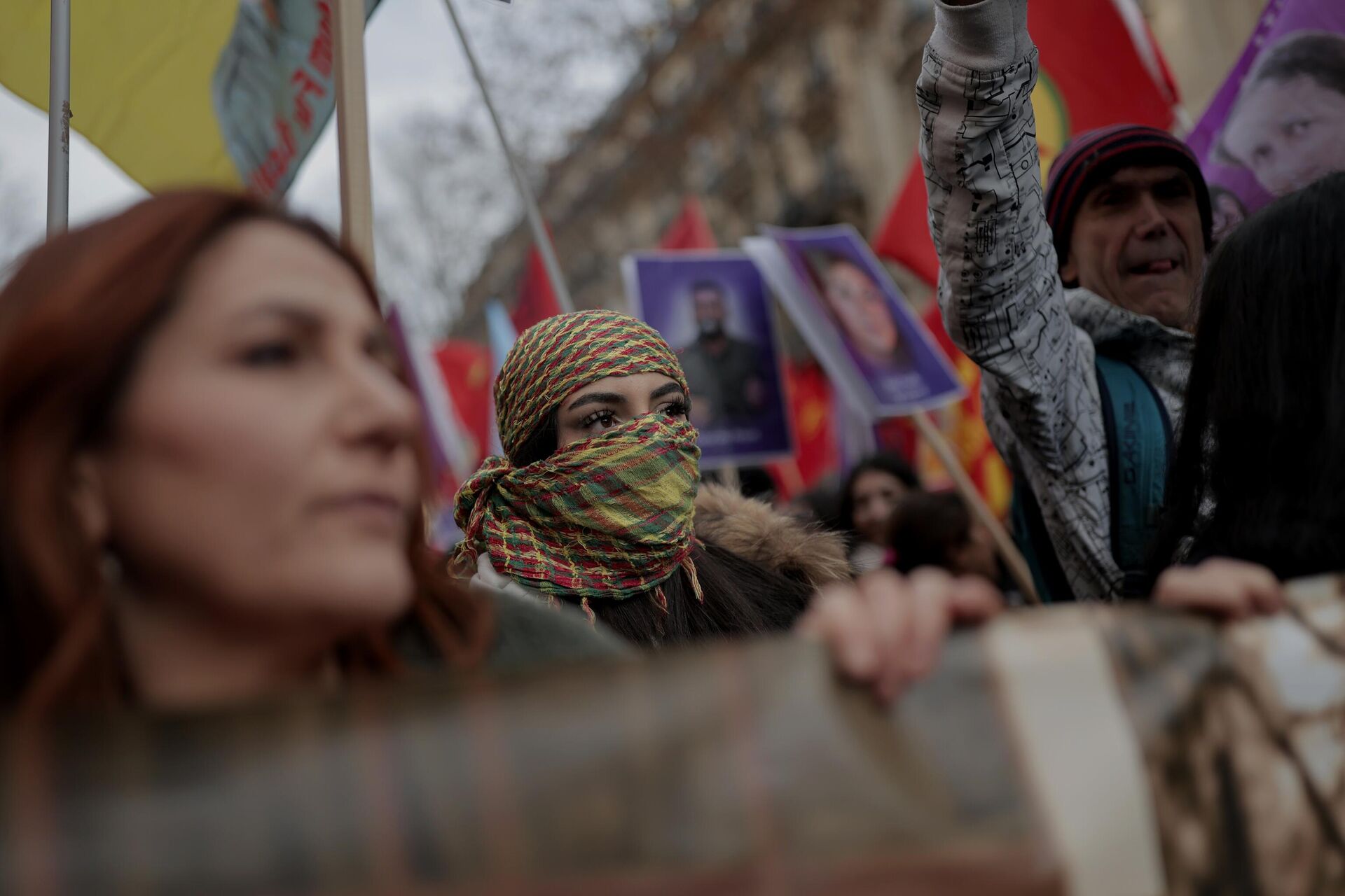 Курдские активисты собираются на марш в Париже, Франция - اسپوتنیک افغانستان  , 1920, 21.01.2023
