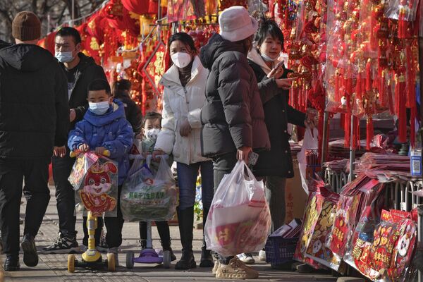 در پکن همه جا کارت های سال نو و جواهرات سال خرگوش است. - اسپوتنیک افغانستان  