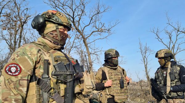 Бойцы группы Вагнер в Артемовске (Бахмуте) в ДНР - اسپوتنیک افغانستان  