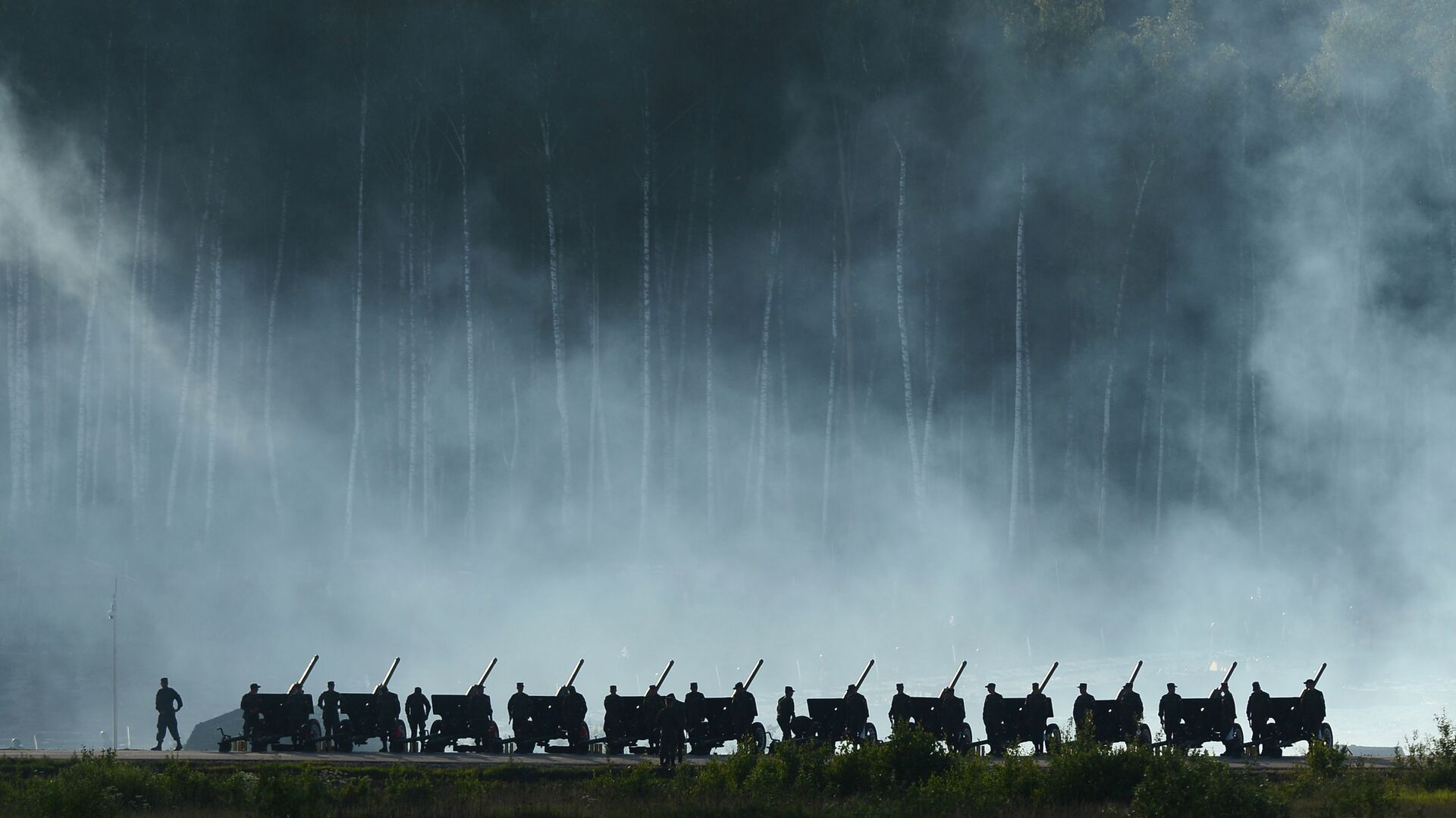 Артиллеристы во время демонстрационной программы Международного военно-технического форума Армия-2015 - اسپوتنیک افغانستان  , 1920, 11.02.2023