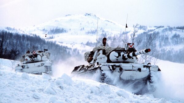 Норвежские танки Leopard I во время военных учений НАТО - اسپوتنیک افغانستان  