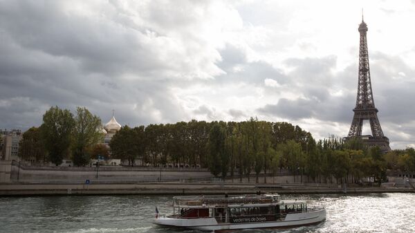 Cinq bulbes à Paris pour rapprocher la France et la Russie - اسپوتنیک افغانستان  
