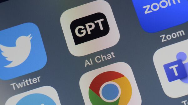 Значок чат-бота с искусственным интеллектом Chat GPT на экране мобильного телефона - اسپوتنیک افغانستان  