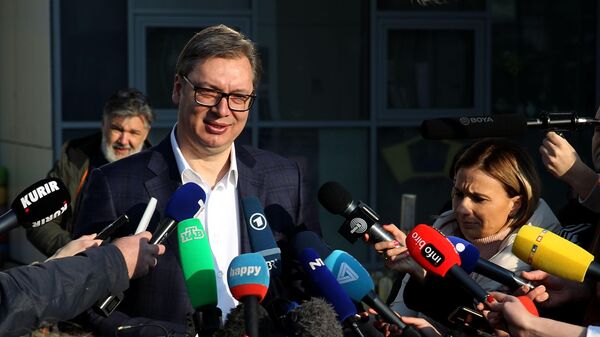 Президент Сербии Александр Вучич дает интервью журналистам в Белграде - اسپوتنیک افغانستان  