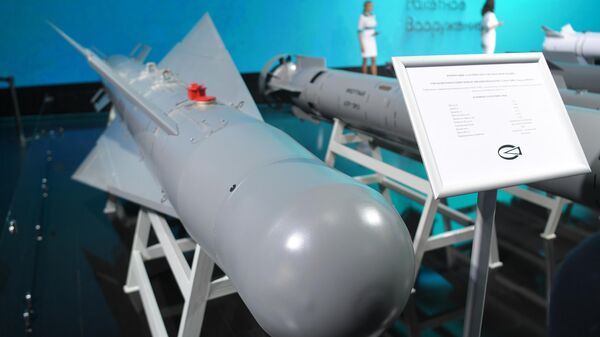 Управляемая планирующая авиационная бомба УПАБ-1500Б-Э - اسپوتنیک افغانستان  