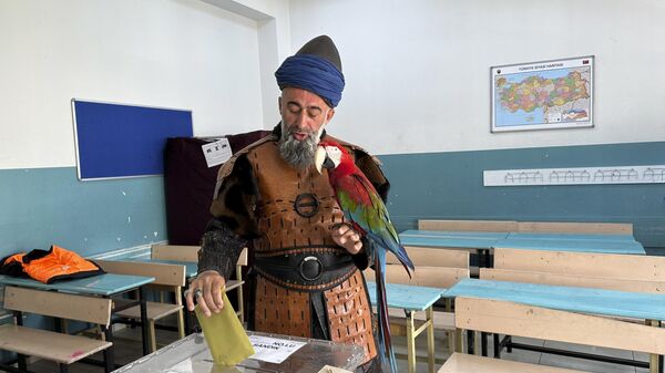 Во время голосования на избирательном участке в Стамбуле, Турция - اسپوتنیک افغانستان  
