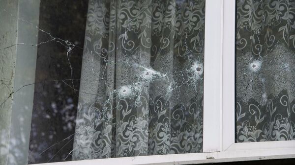 Поврежденные в результате обстрела ВСУ стекла в детском саду в городе Васильевка Запорожской области - اسپوتنیک افغانستان  