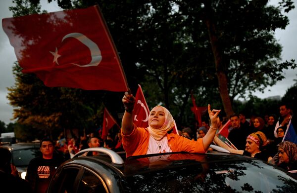 برتری اردوغان از قلیچداراوغلو از 2 میلیون رای فراتر رفته است.نتایج نهایی انتخابات در روز 1 جون در روزنامه رسمی منتشر خواهد شد. - اسپوتنیک افغانستان  