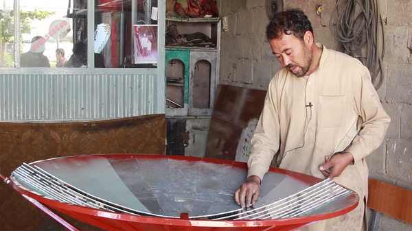 اجاق های آفتابی، بدیل خوب مواد سوخت و راه حل مشکل بی برقی - اسپوتنیک افغانستان  