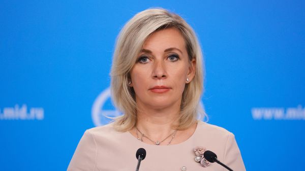 Официальный представитель Министерства иностранных дел России Мария Захарова во время брифинга в Москве - اسپوتنیک افغانستان  
