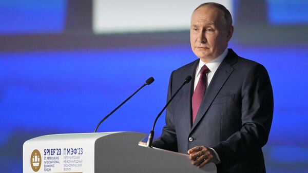 ПМЭФ-2023. Президент РФ В. Путин на пленарном заседании - اسپوتنیک افغانستان  