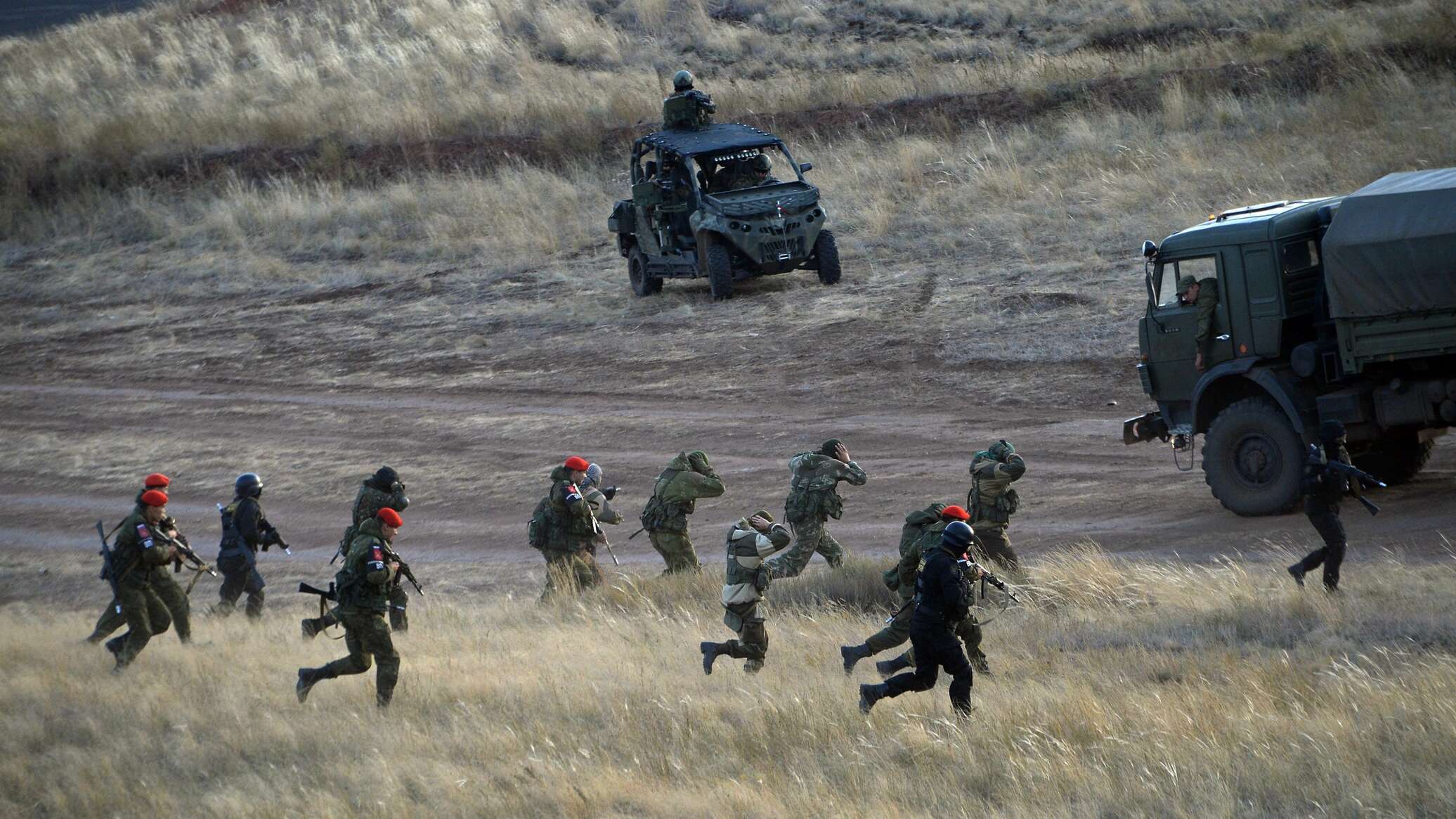 Культура учения. Восток 2019 военные учения. Учения в Вооружённых силах России. Масштабные учения вс РФ. Стратегические маневры.