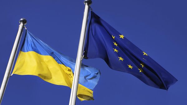 Флаги Украины и ЕС - اسپوتنیک افغانستان  