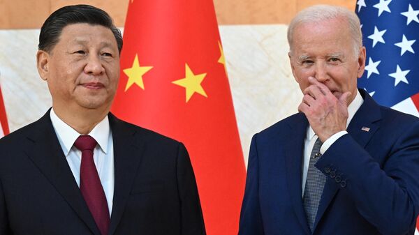 Президент США Джо Байден и председатель КНР Си Цзиньпин - اسپوتنیک افغانستان  